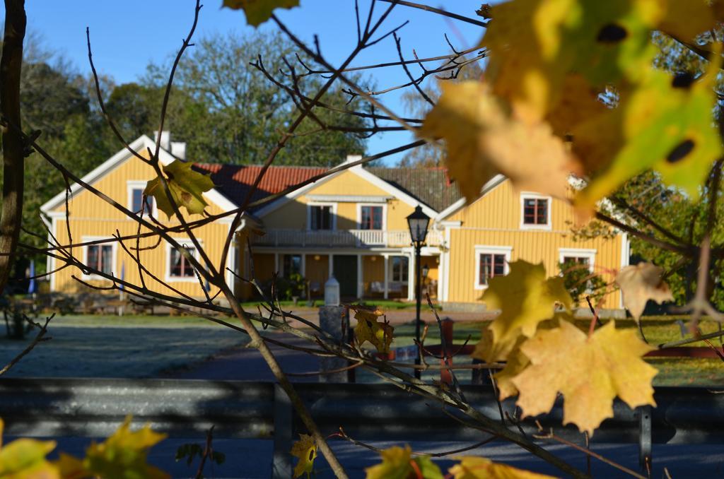 Broby Gard Hotel Märsta Esterno foto