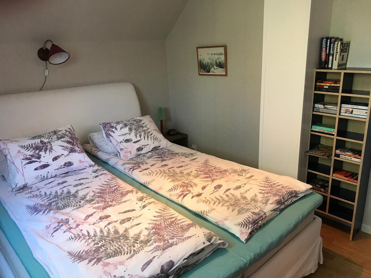 Broby Gard Hotel Märsta Esterno foto